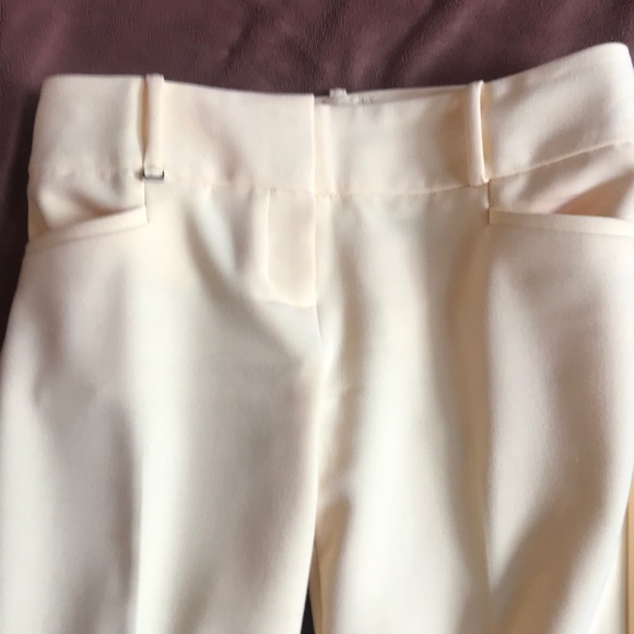 Beautiful yellow size 0 Limited drew fit pants - Picture 3 of 5